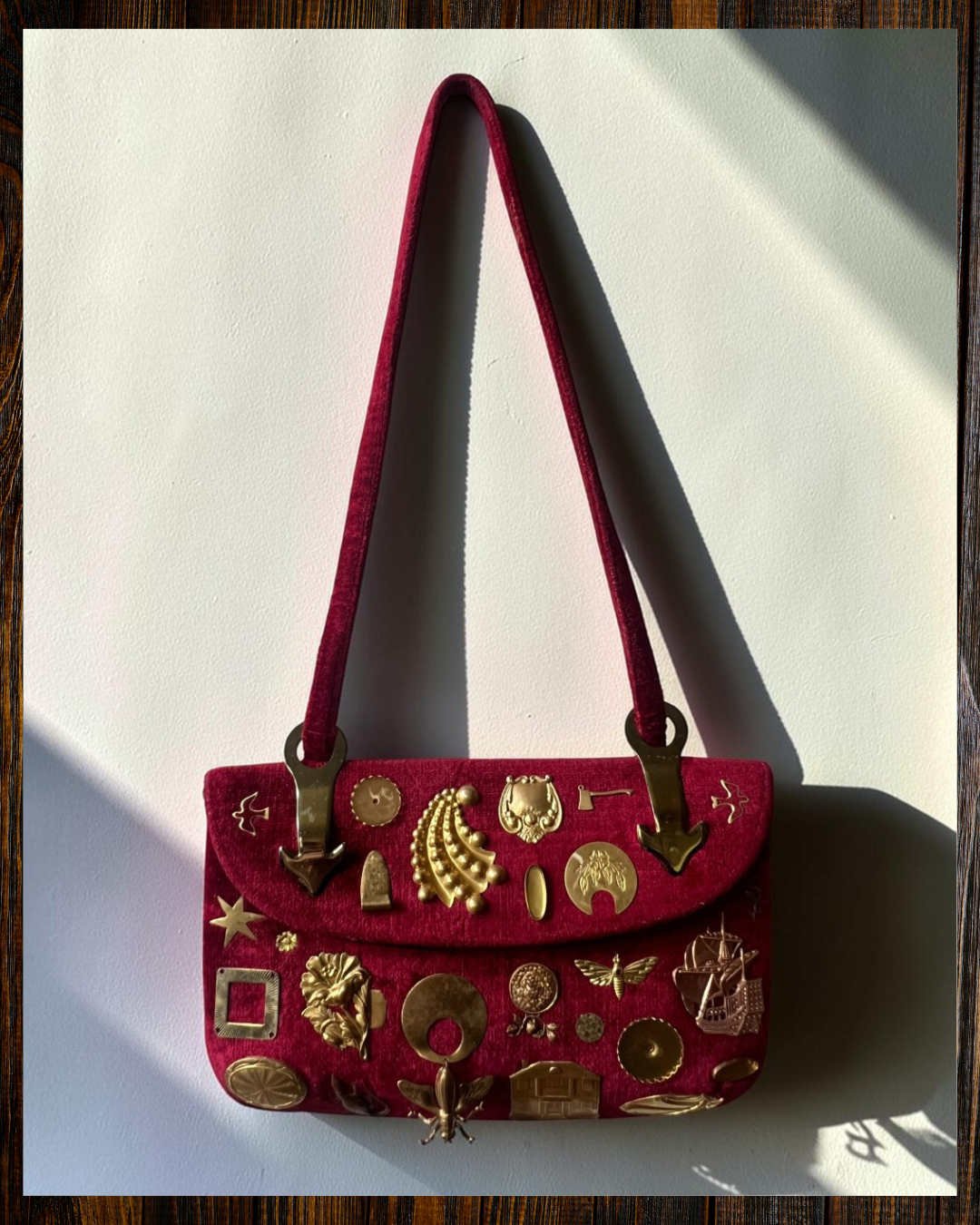 1960s Red Carpet Gathered Charm Bag