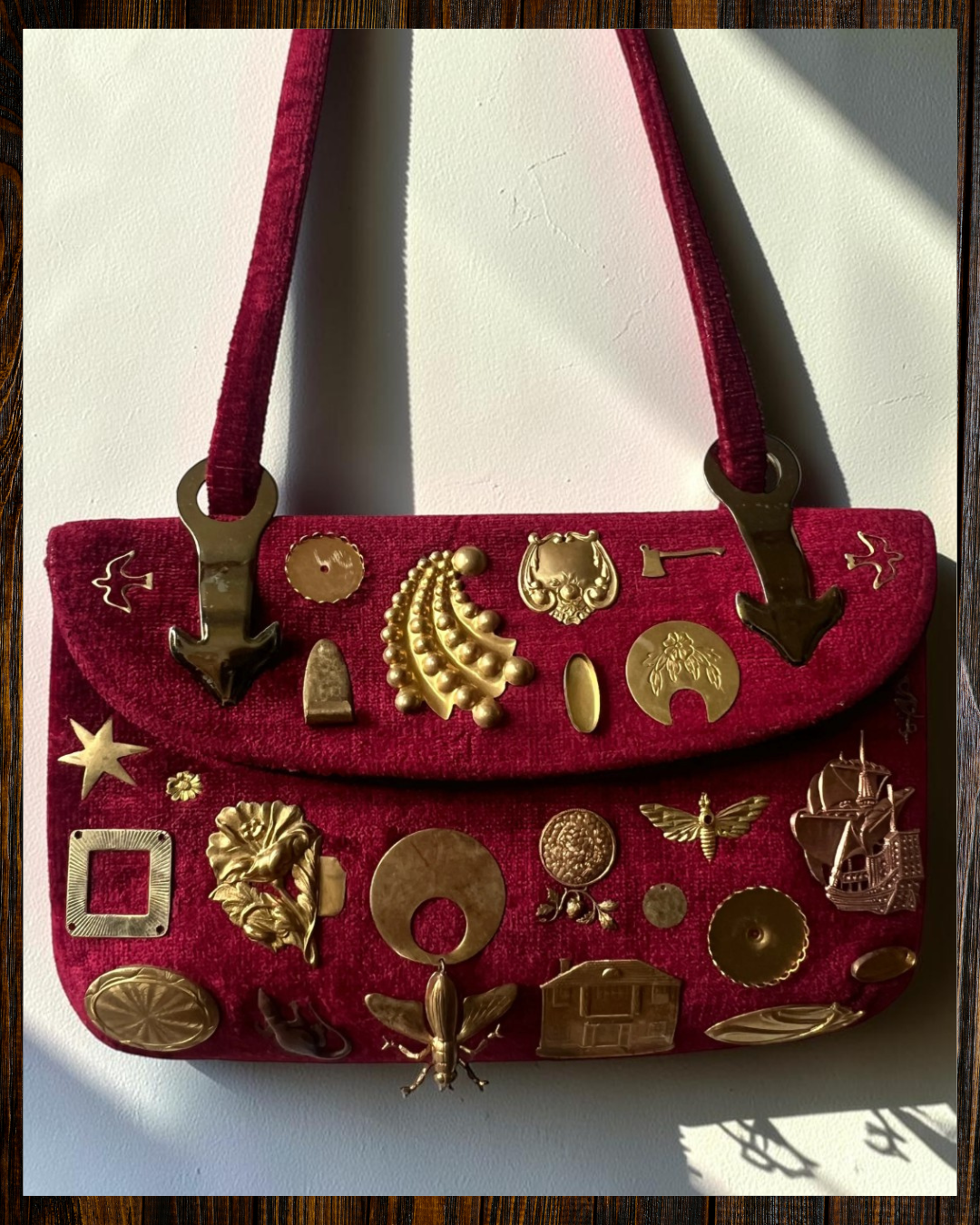 1960s Red Carpet Gathered Charm Bag