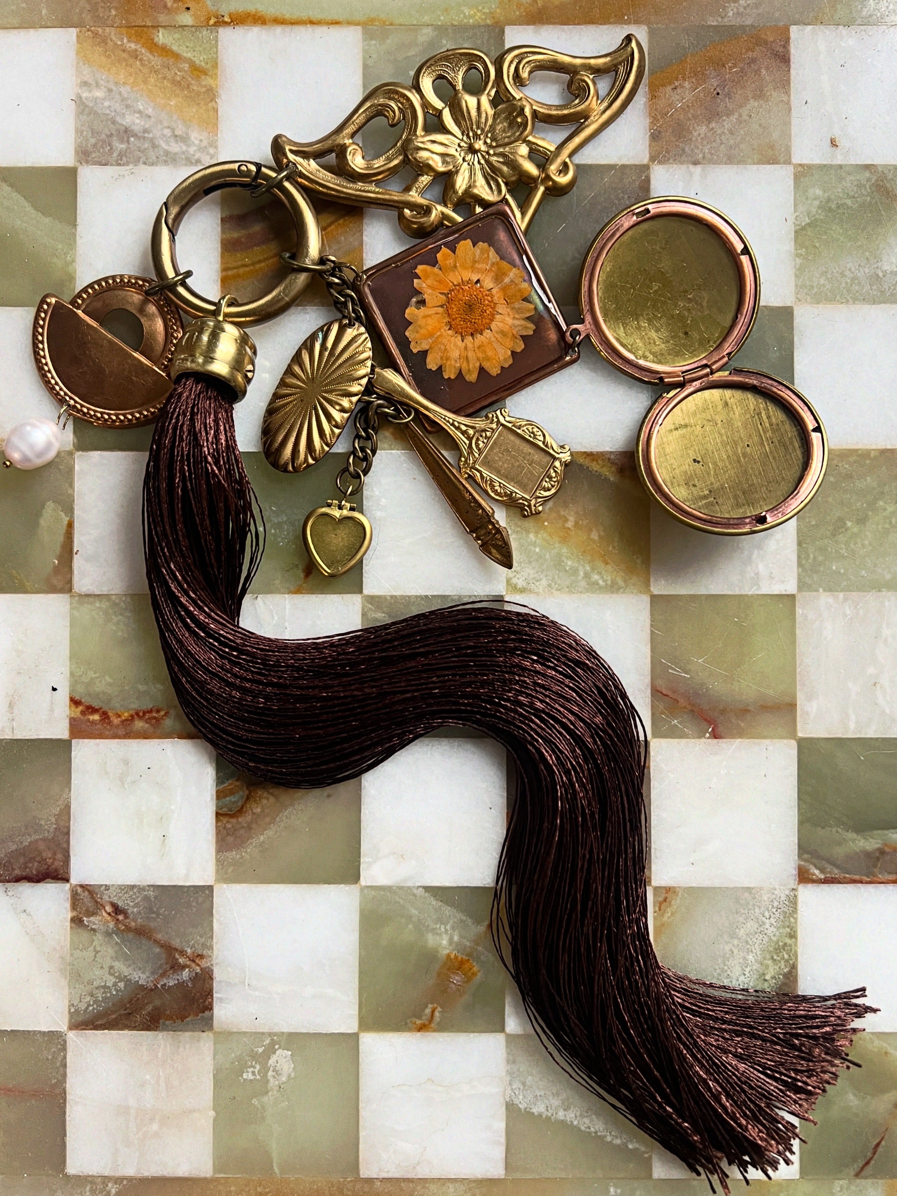 Opus Charm - Chocolate