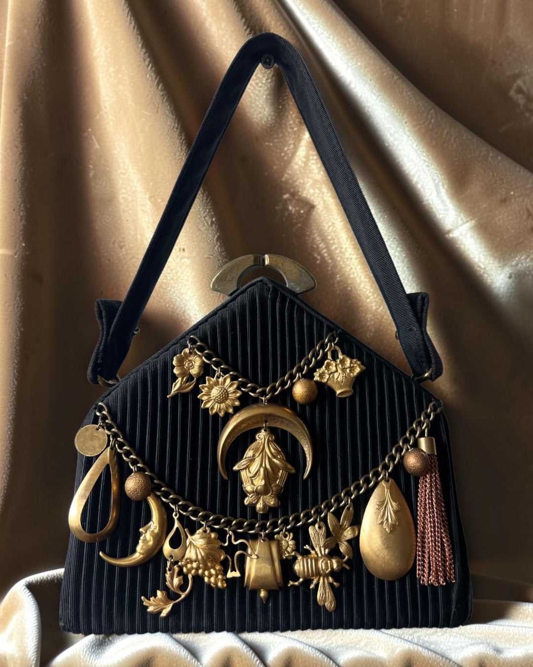 1940s Pleated Fabric Mini Gathered Charm Bag