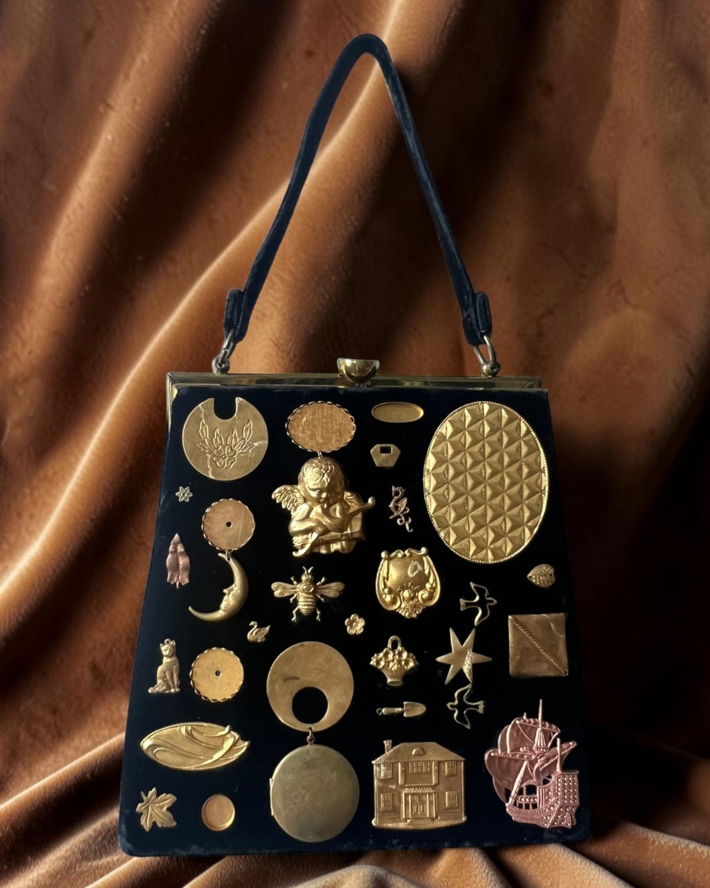 1940s Velvet Gathered Charm Bag