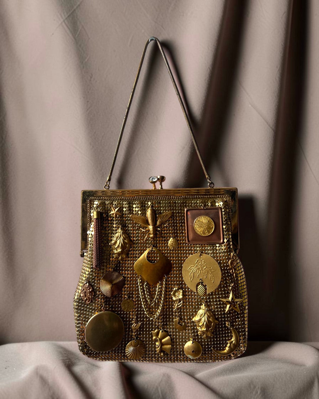 1950s Gold Mesh Gathered Charm Bag