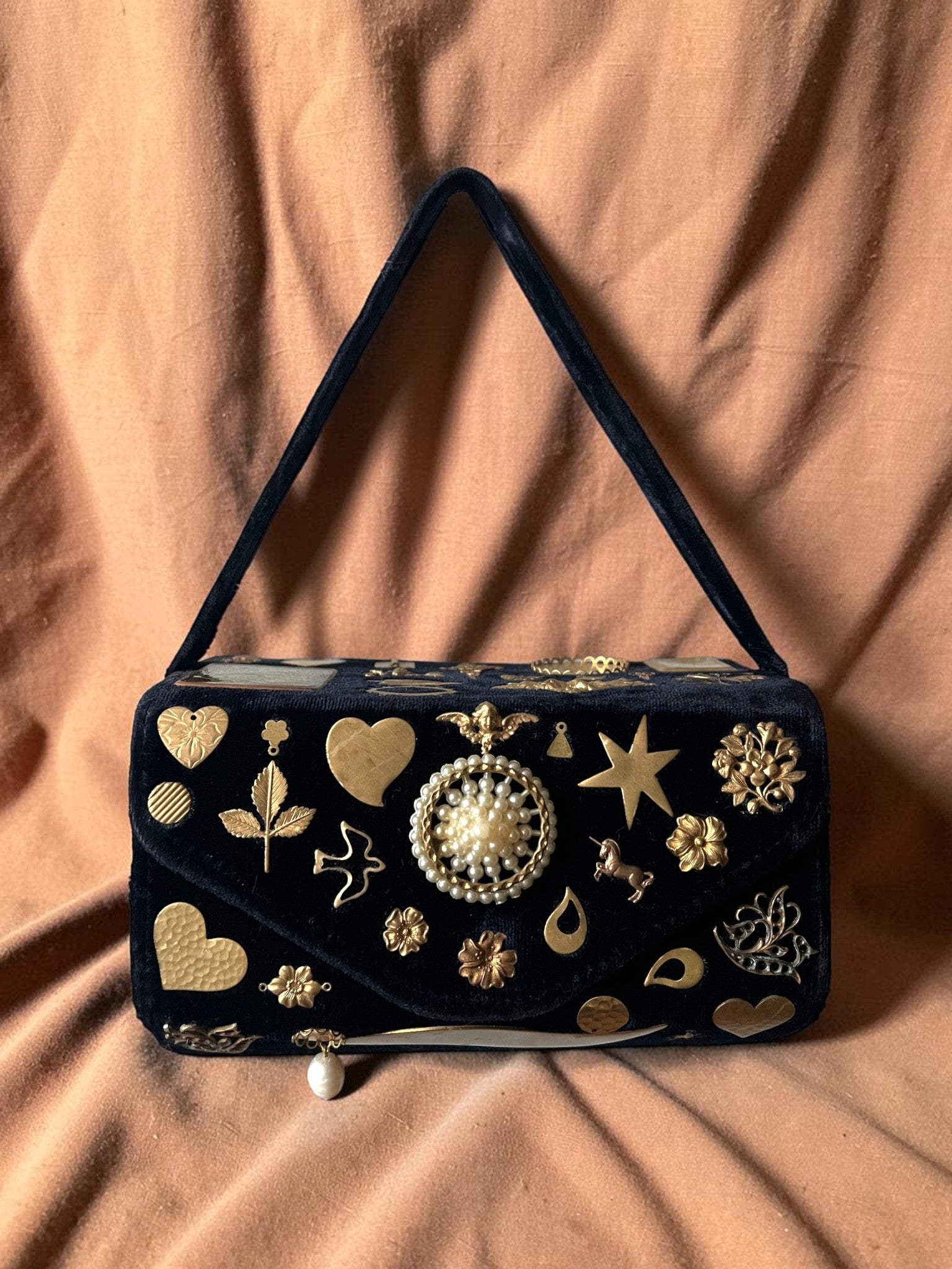 1940s Navy Velvet Gathered Charm Bag