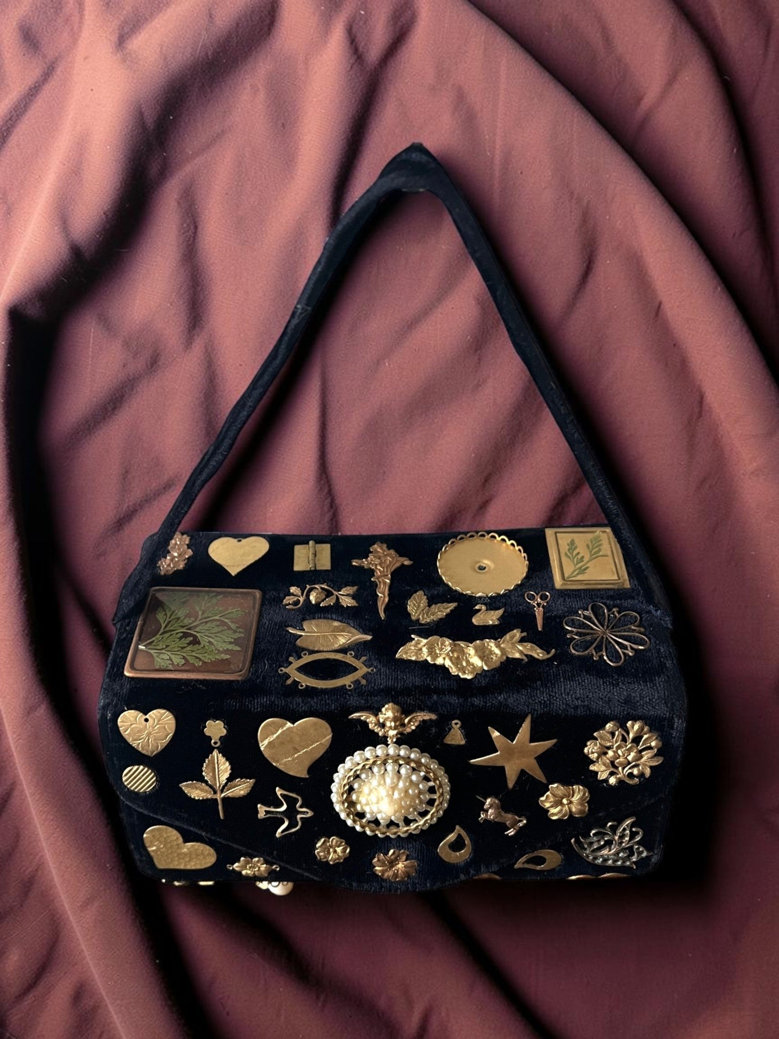 1940s Navy Velvet Gathered Charm Bag