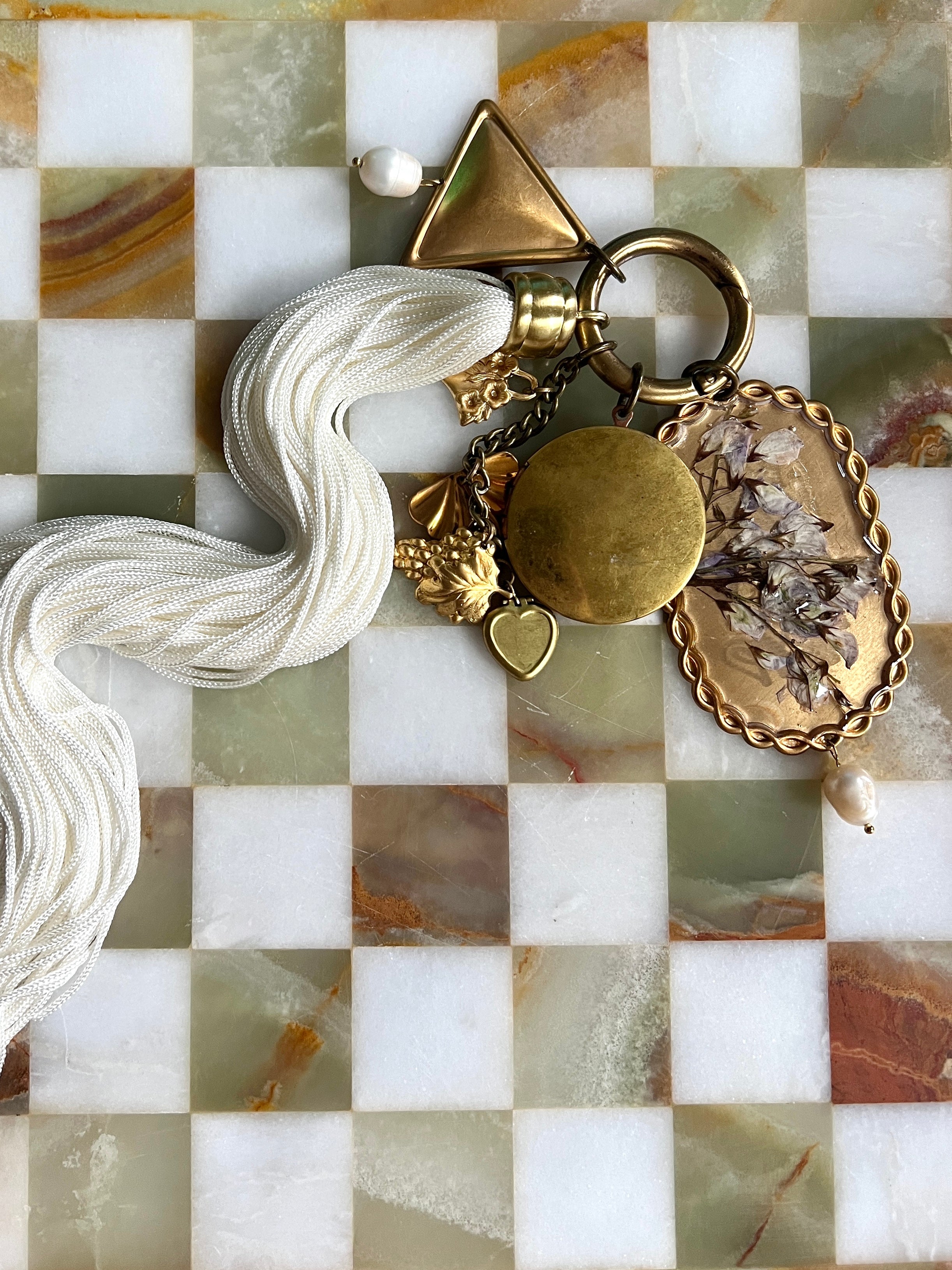 Opus Charm - White