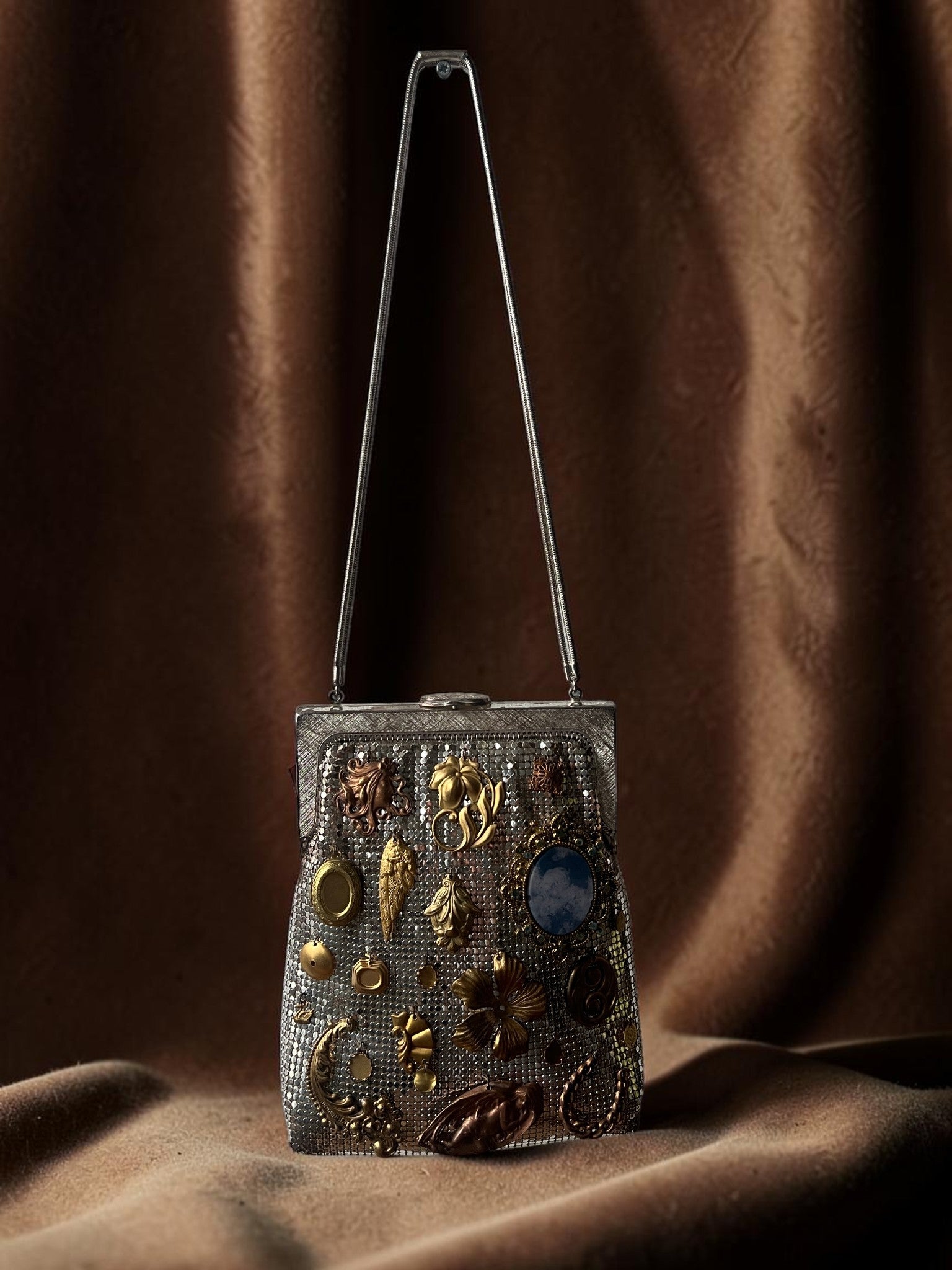 1960s Silver Mesh Gathered Charm Bag