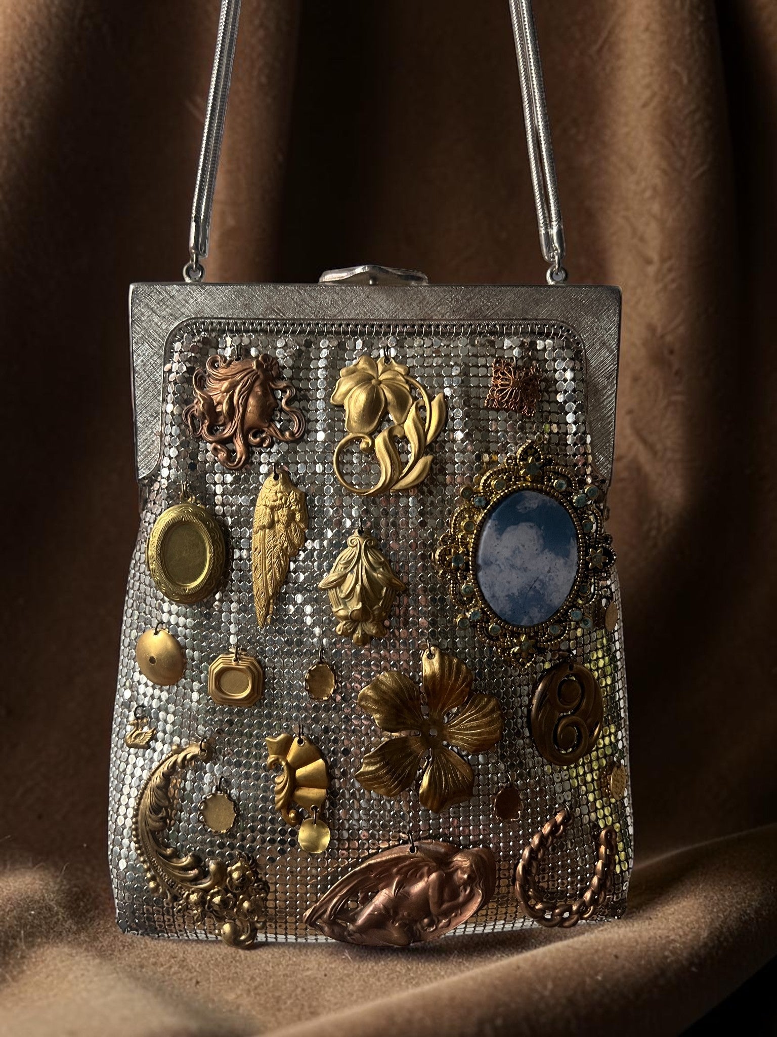1960s Silver Mesh Gathered Charm Bag