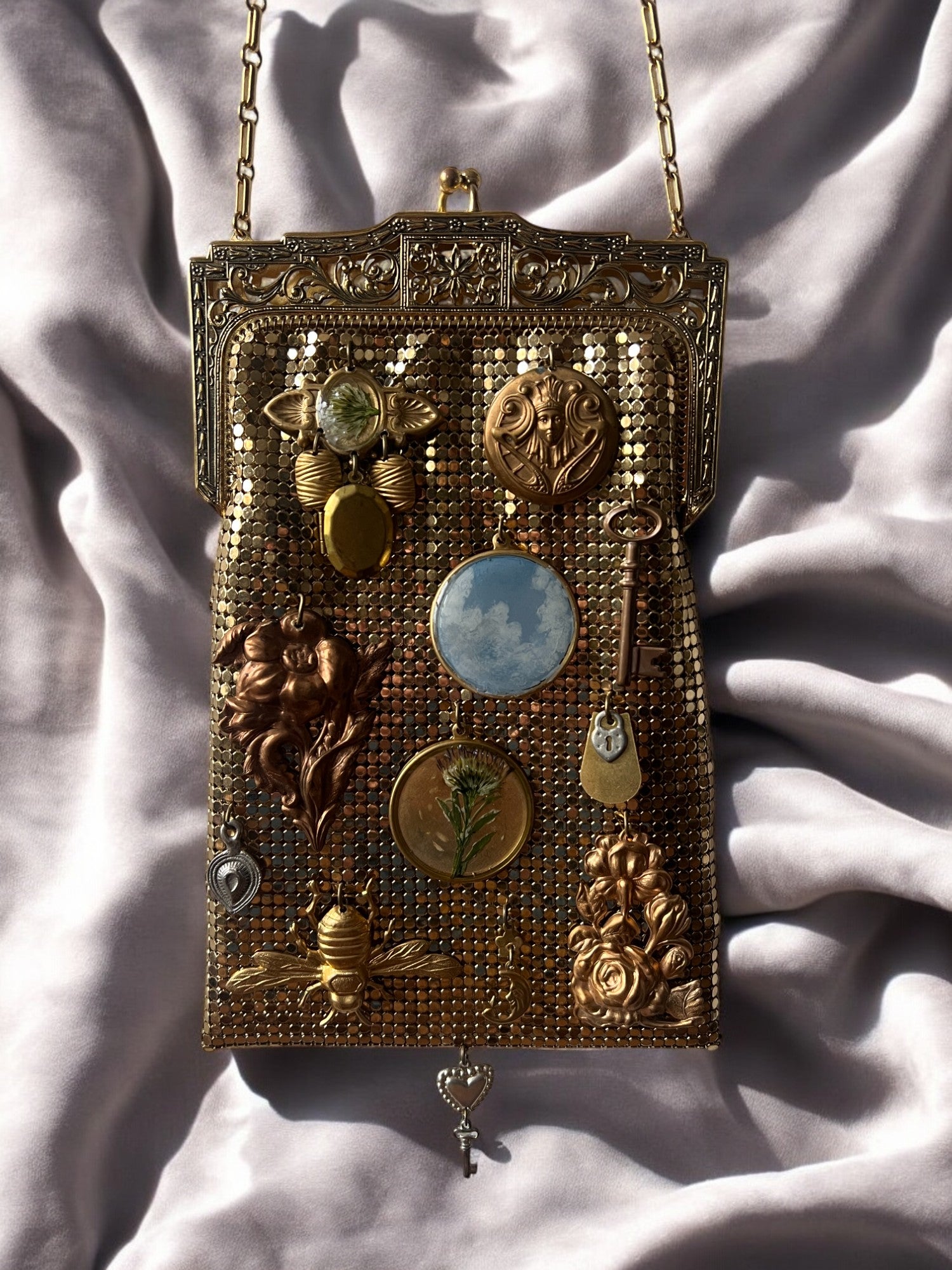 1960s Gold Mesh ‘Gathered Charm’ Bag