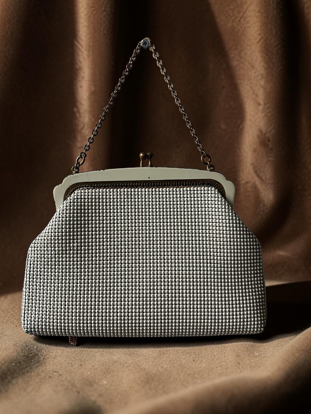 1930s Ivory & Gold Mesh Gathered Charm Bag