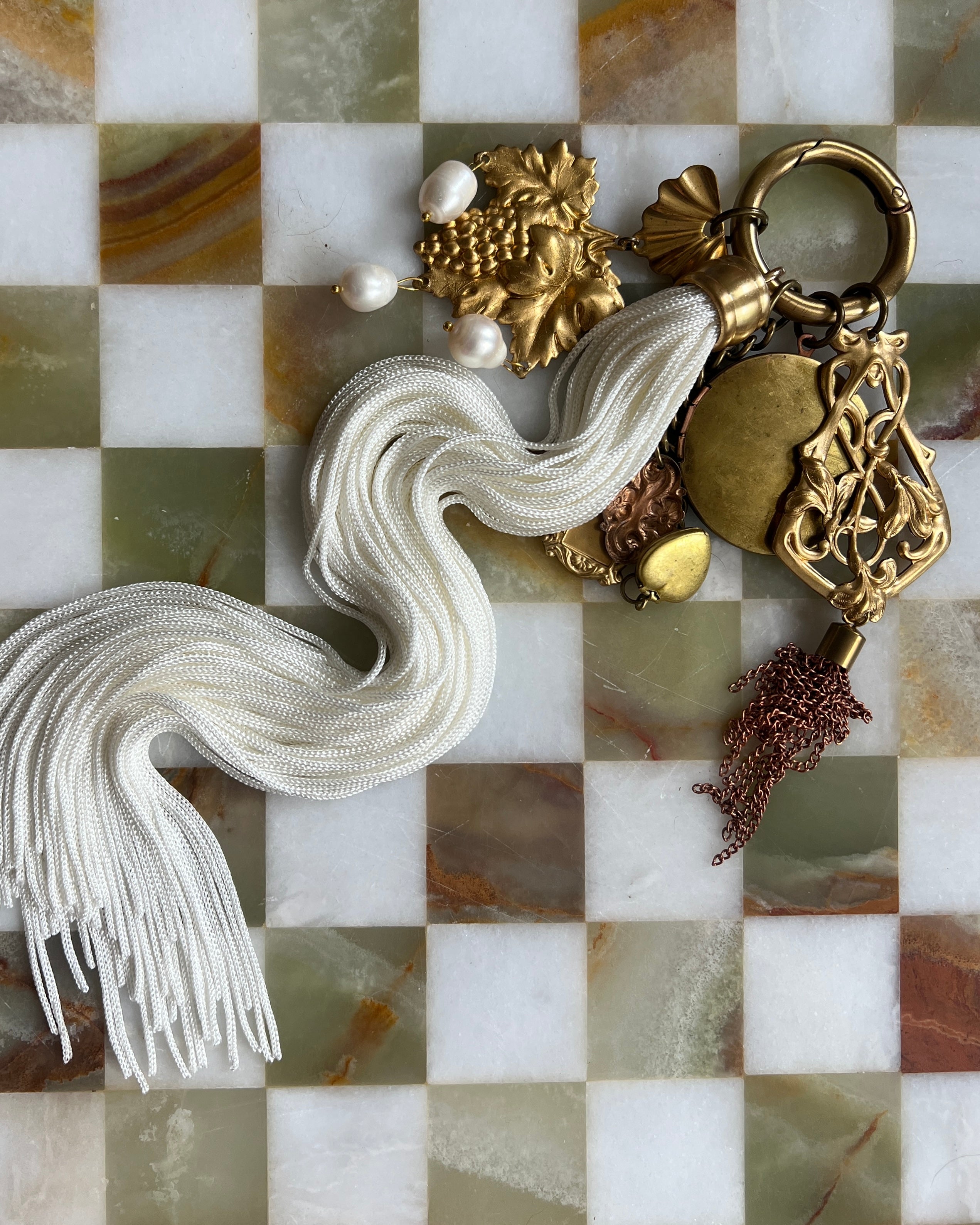 Opus Charm - White