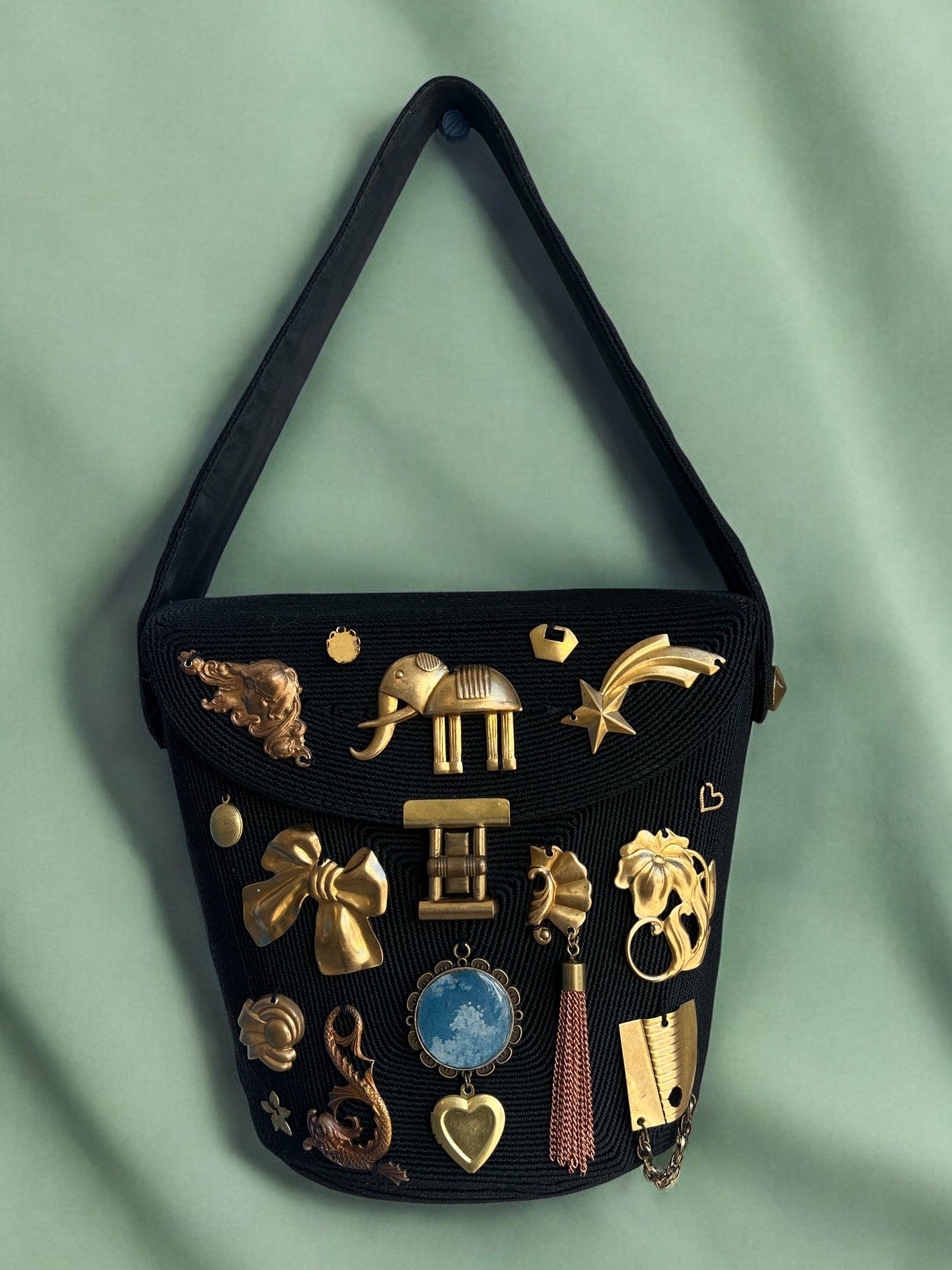1940s Black Corde Bucket Gathered Charm Bag