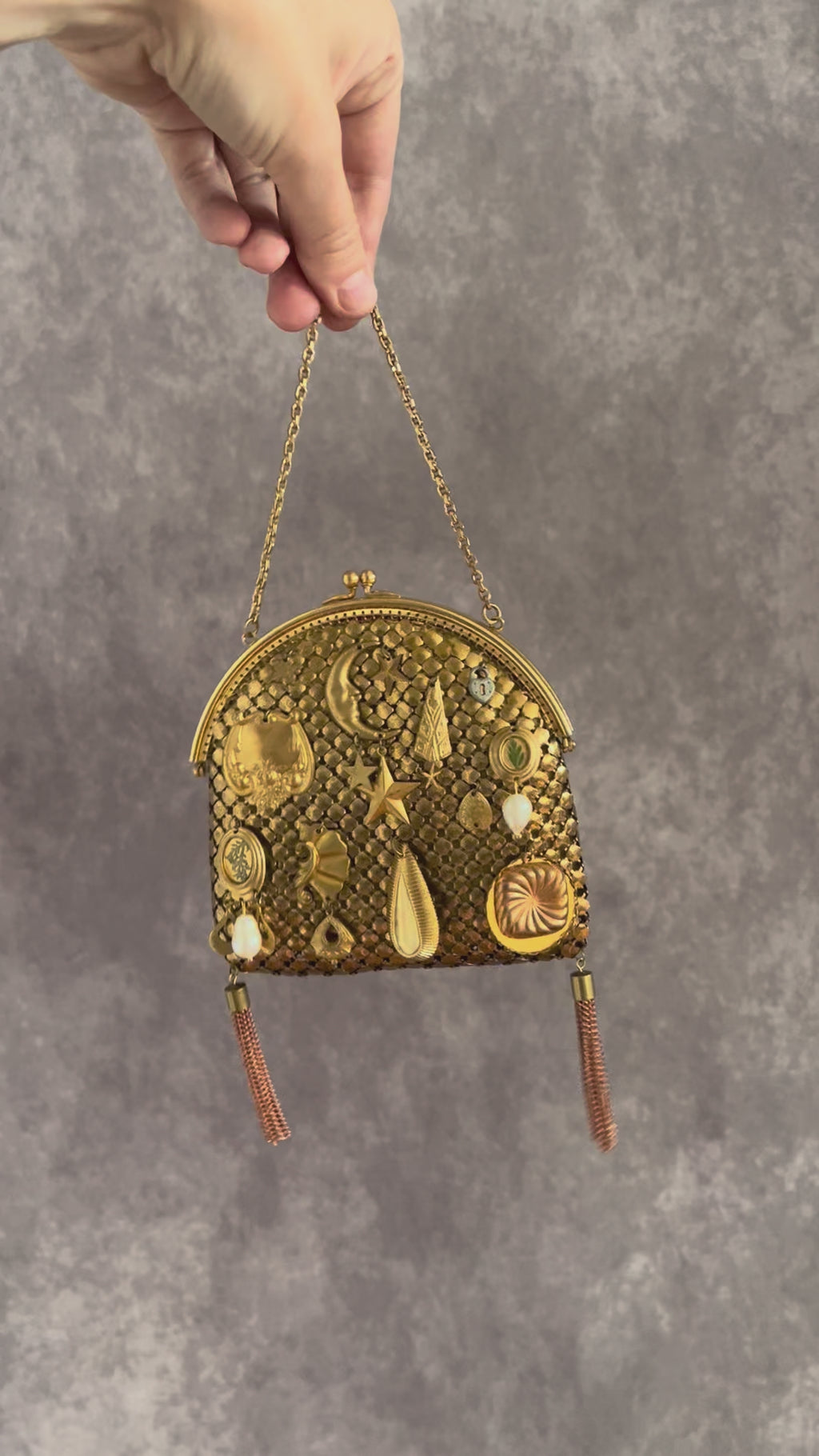 1920s Gold Mesh Mini Gathered Charm Bag