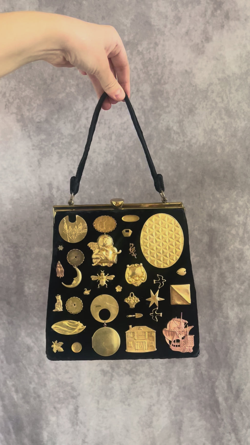 1940s Velvet Gathered Charm Bag