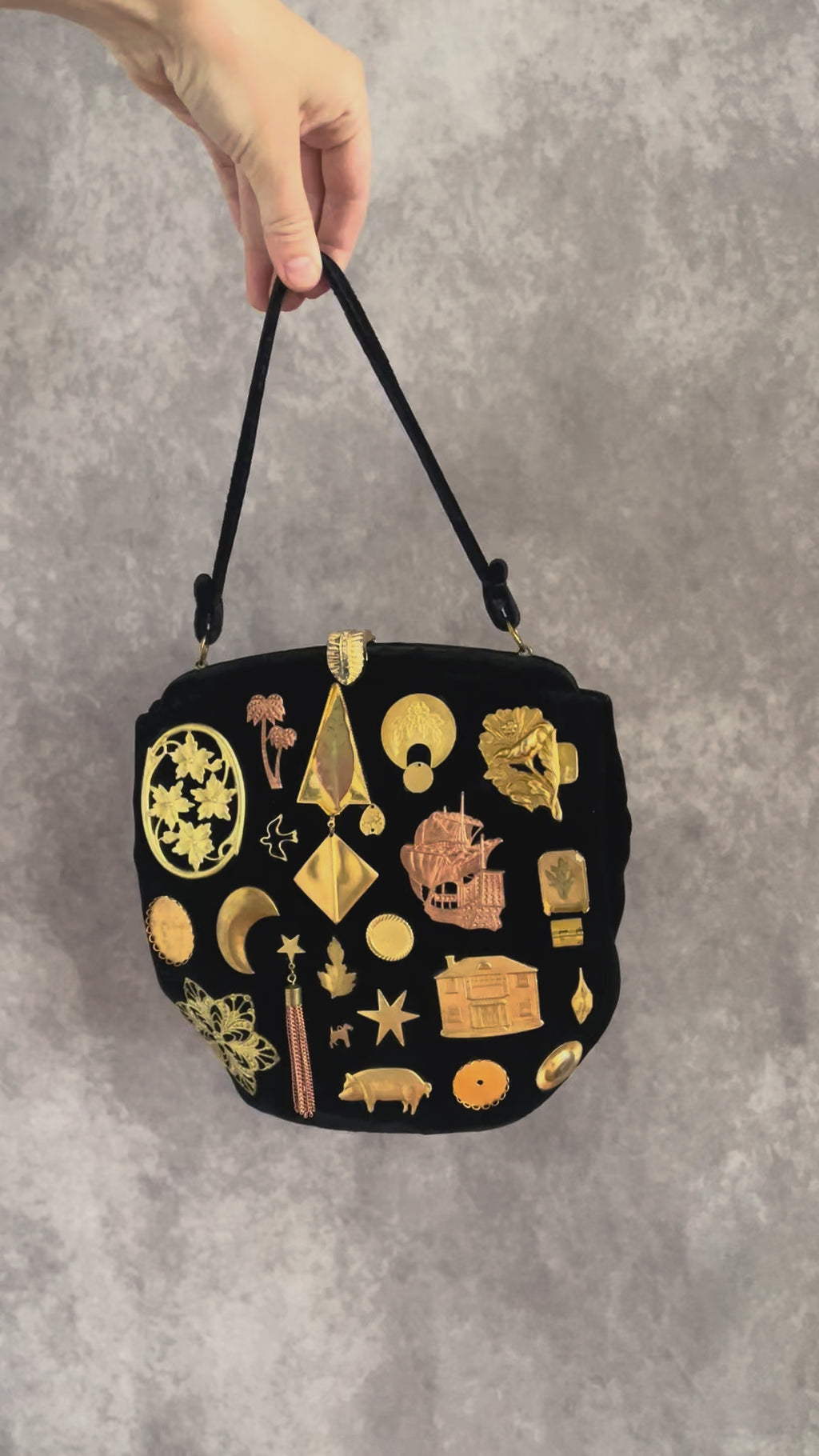 1940s Black Velvet Gathered Charm Bag